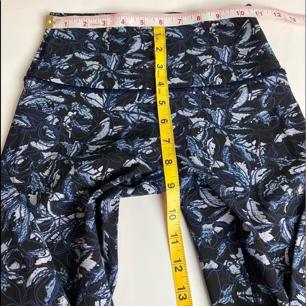 Lululemon Wunder Under Embellished Multi Legging sz 4 Athleisure gym workout - Picture 12 of 14